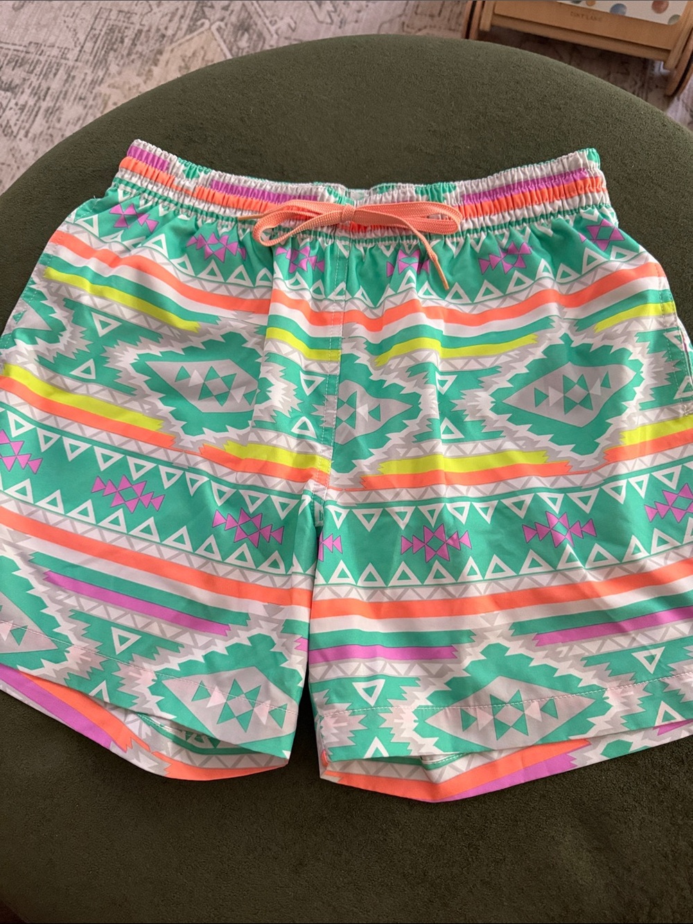 Chubbies En Fuego Size Medium 5.5” Mesh Liner Barely Used